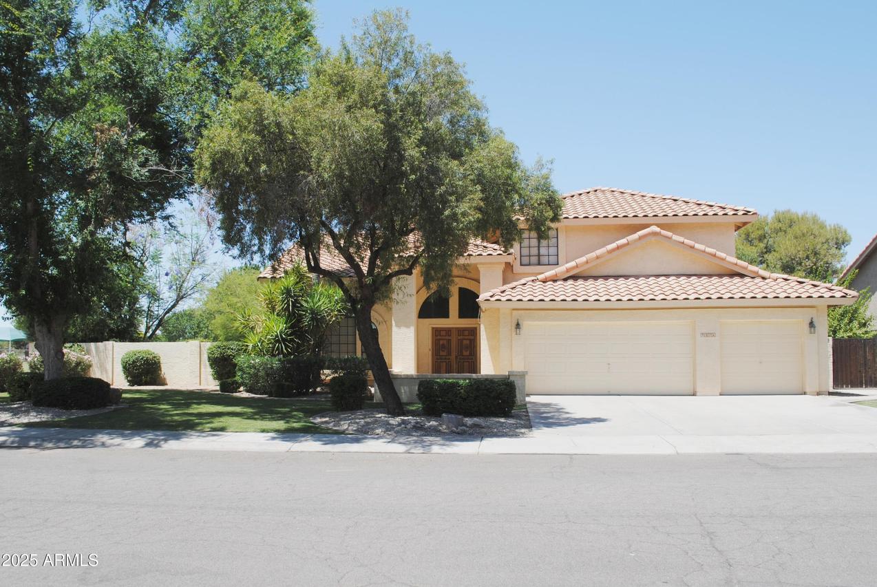 9276 S Myrtle Ave., Tempe, AZ 85284
