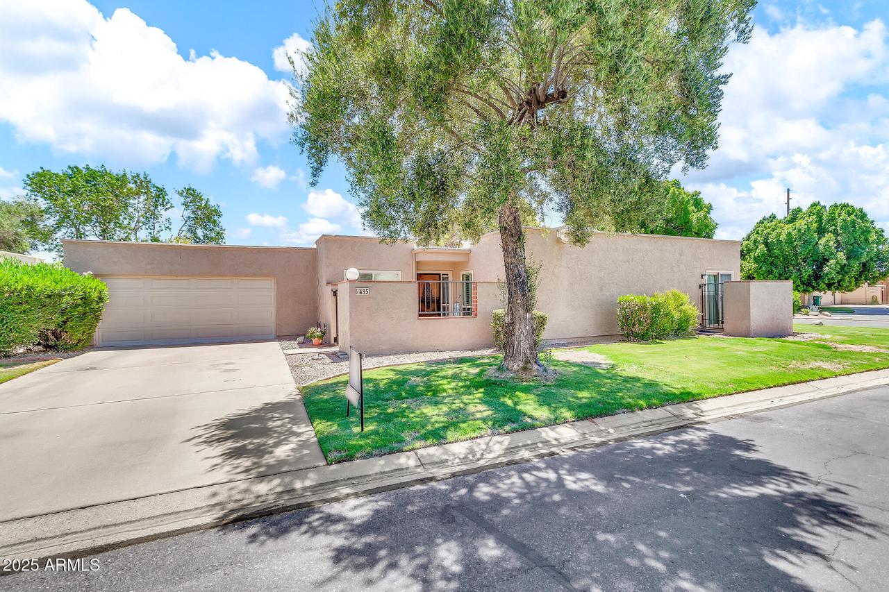 435 Leisure World, Mesa, AZ 85206