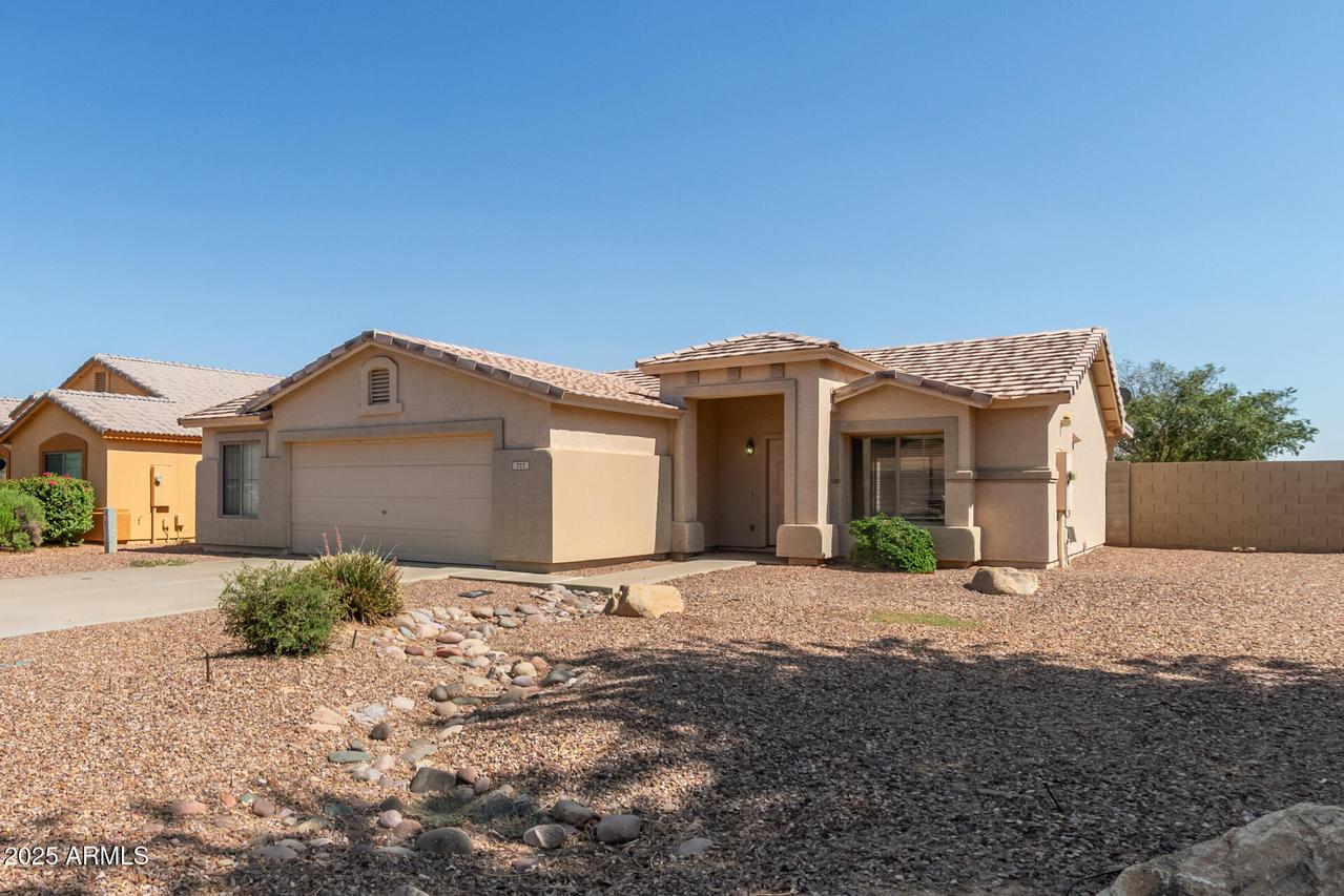 717 E Centre Ave., Buckeye, AZ 85326