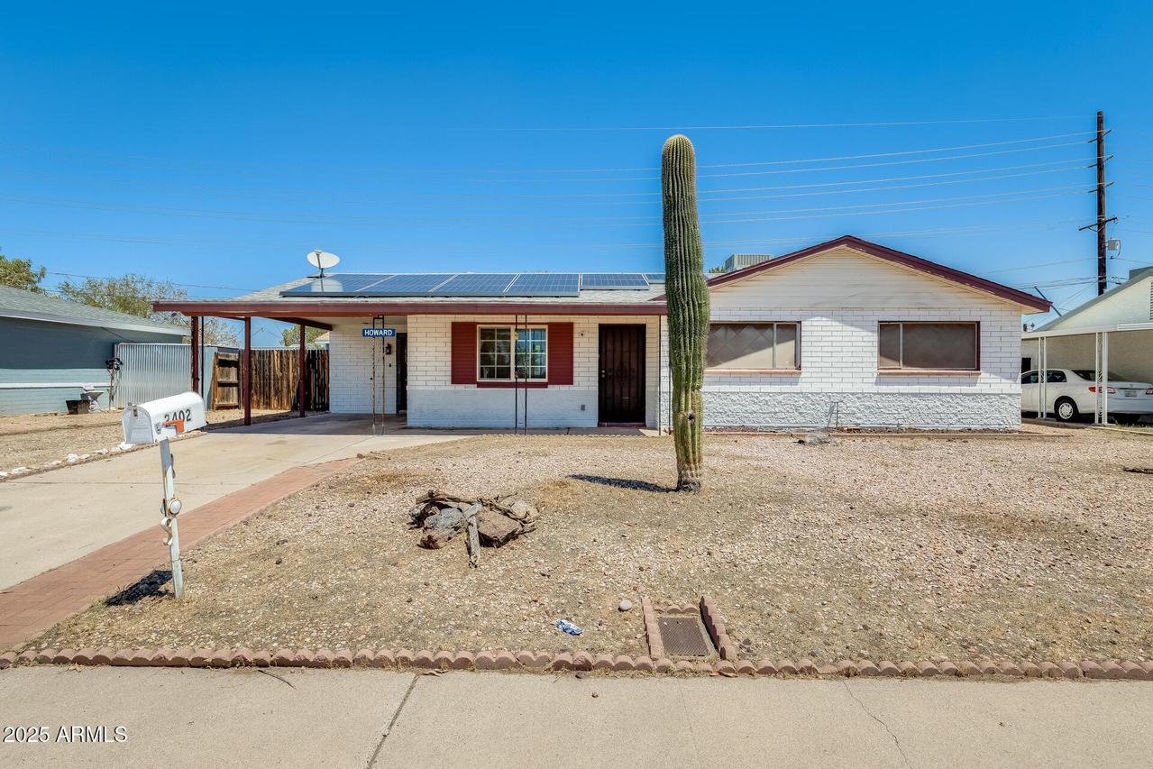2402 W Diana Ave., Phoenix, AZ 85021