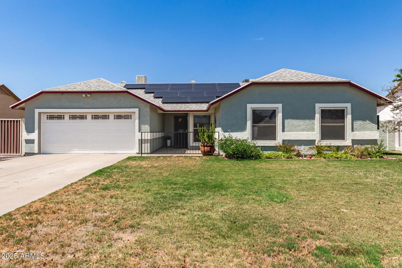 8708 W Golden Ln., Peoria, AZ 85345