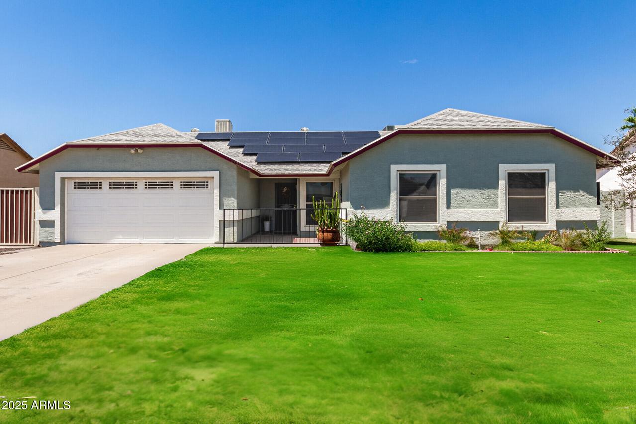 8708 W Golden Ln., Peoria, AZ 85345