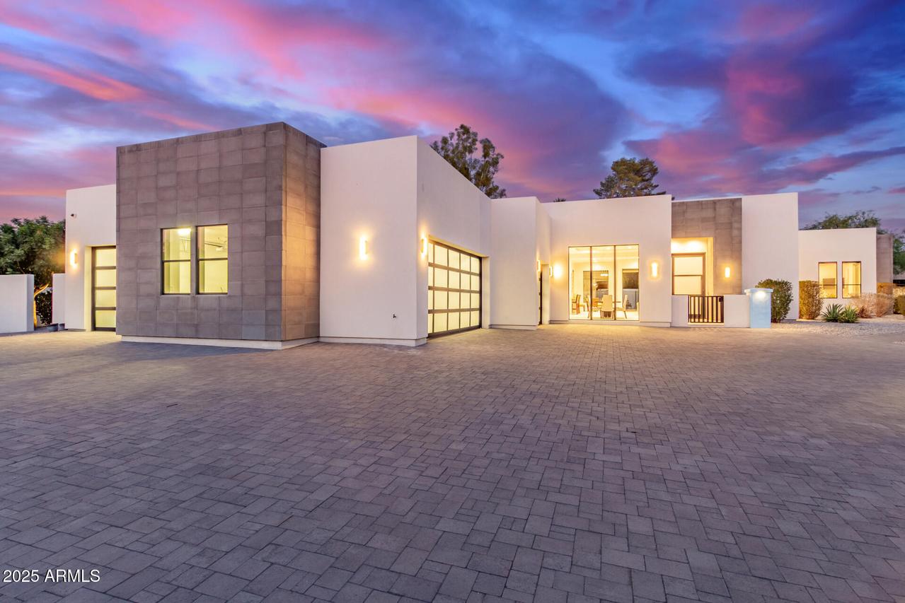 6321 N Camelback Manor Dr., Paradise Valley, AZ 85253