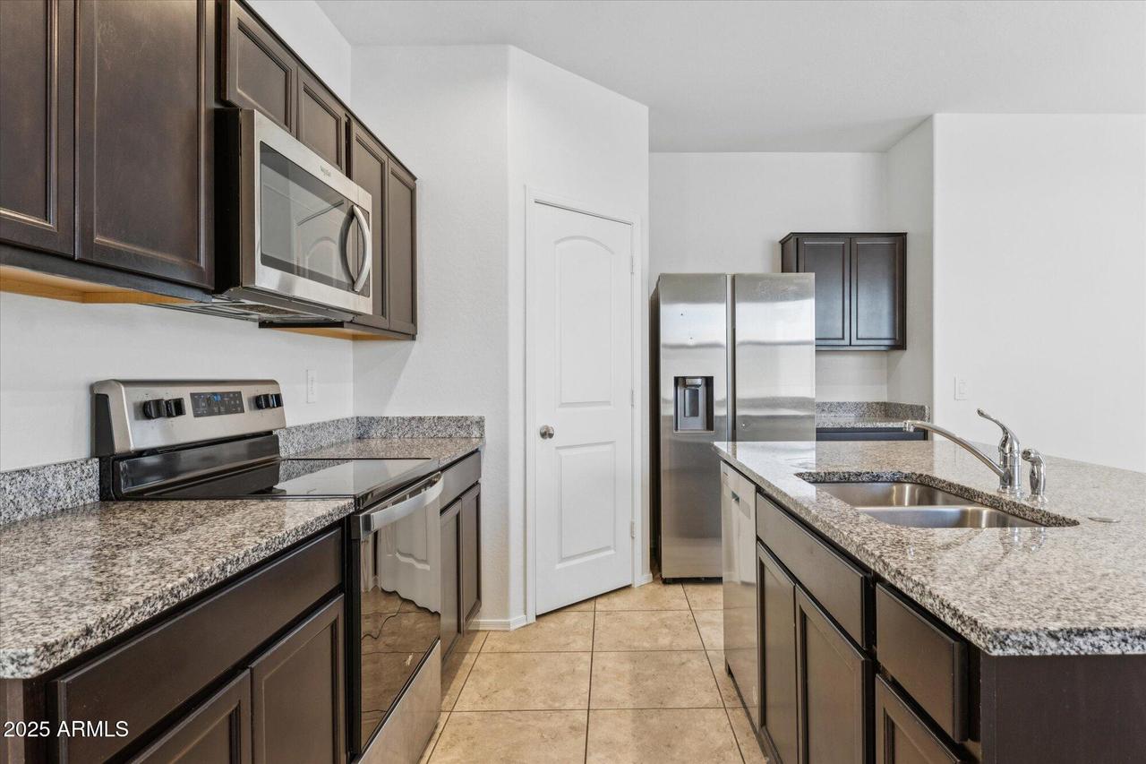 36565 W Santa Monica Ave., Maricopa, AZ 85138