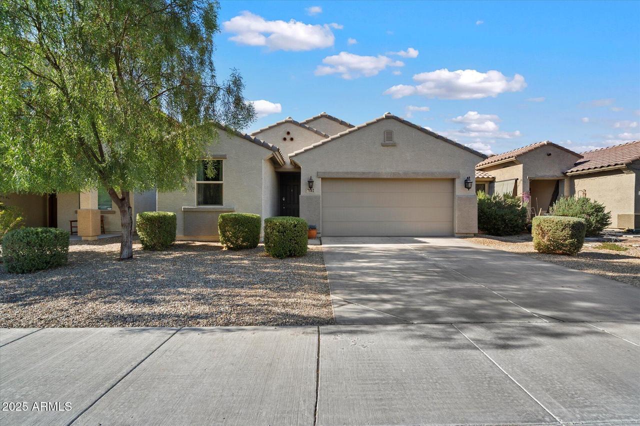 7142 W Lawrence Ln., Peoria, AZ 85345