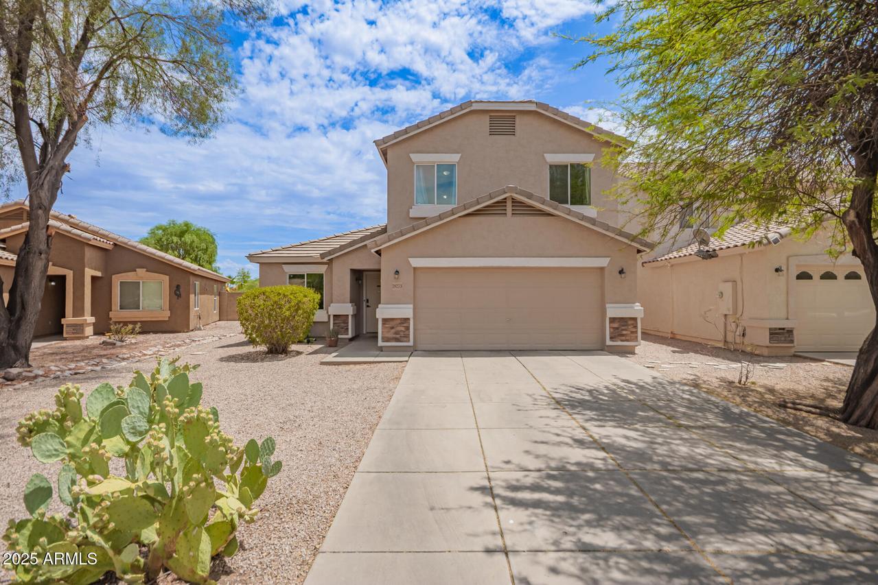 28273 N Silver Ln., San Tan Valley, AZ 85143