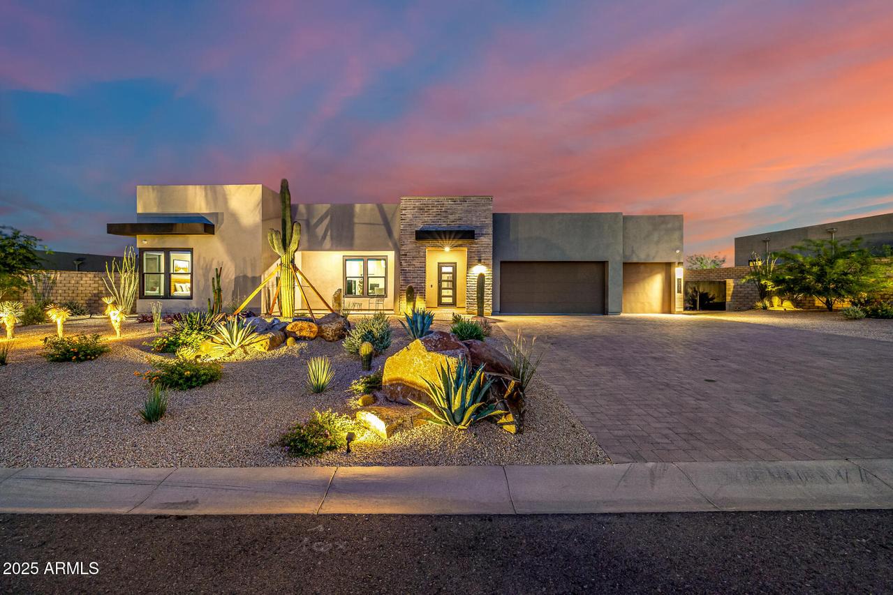 13179 E Juan Tabo Rd., Scottsdale, AZ 85255