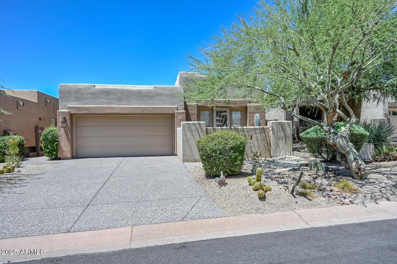 9508 E Chuckwagon Ln., Scottsdale, AZ 85262