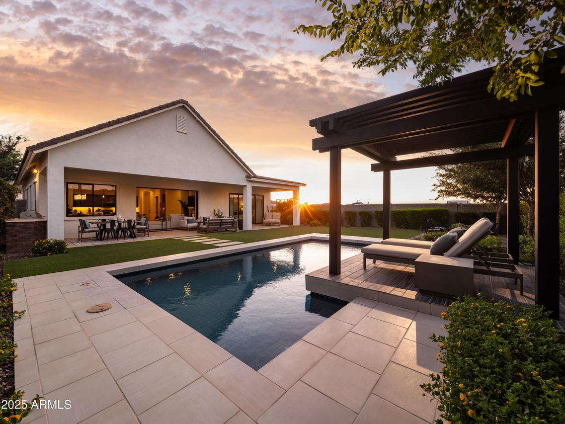 35353 N Cryolite St., San Tan Valley, AZ 85144