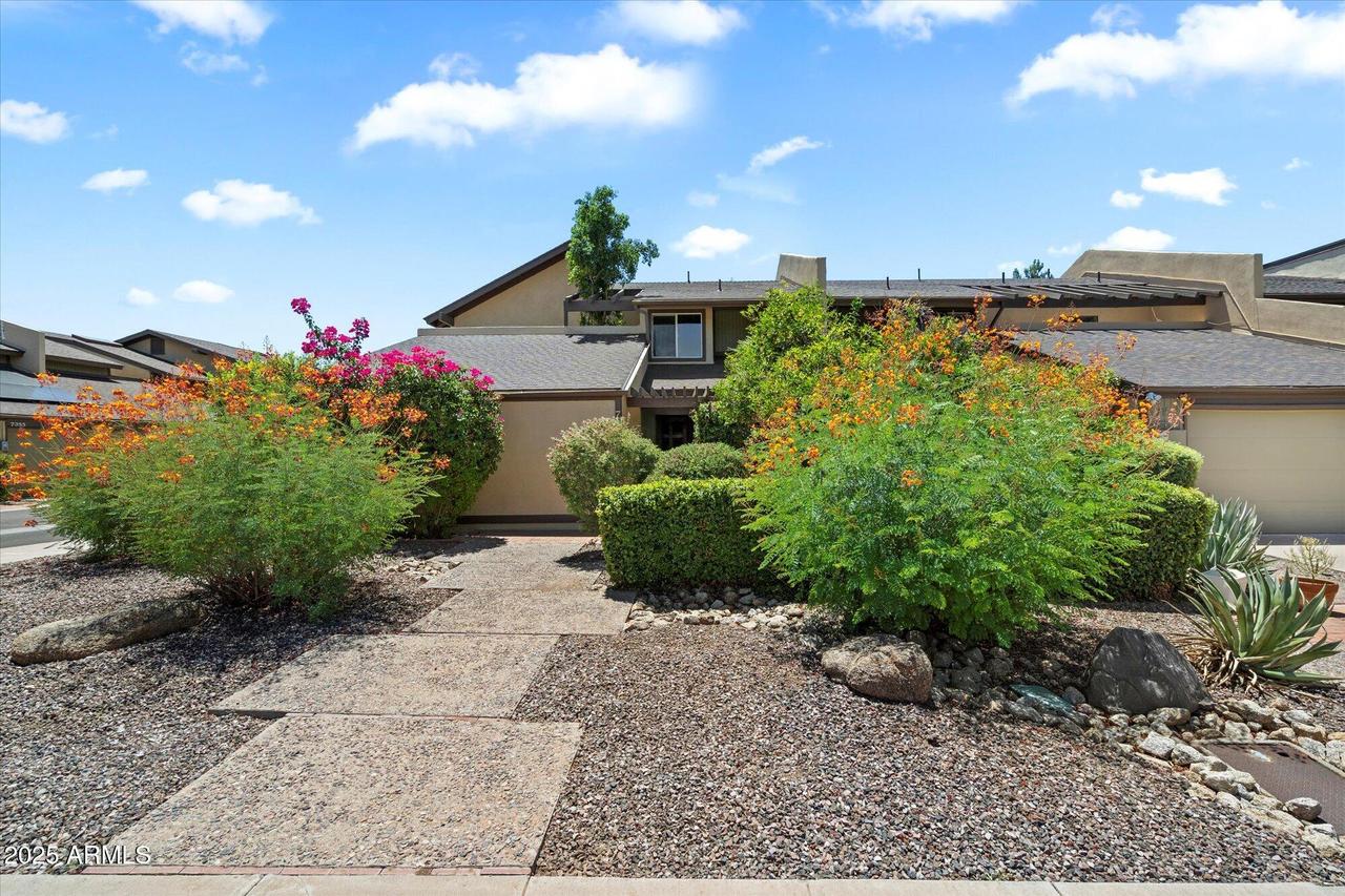 719 E Orangewood Ave., Phoenix, AZ 85020