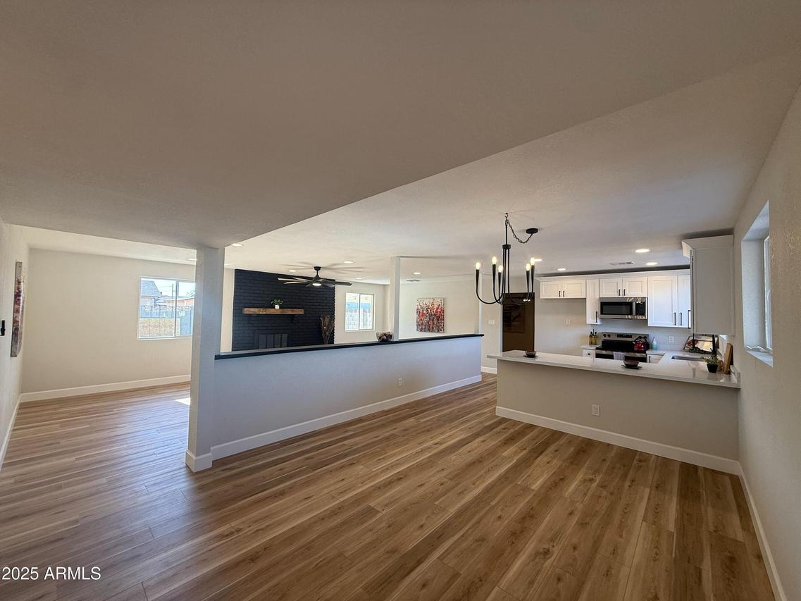 5839 W Rosewood Ln., Phoenix, AZ 85031