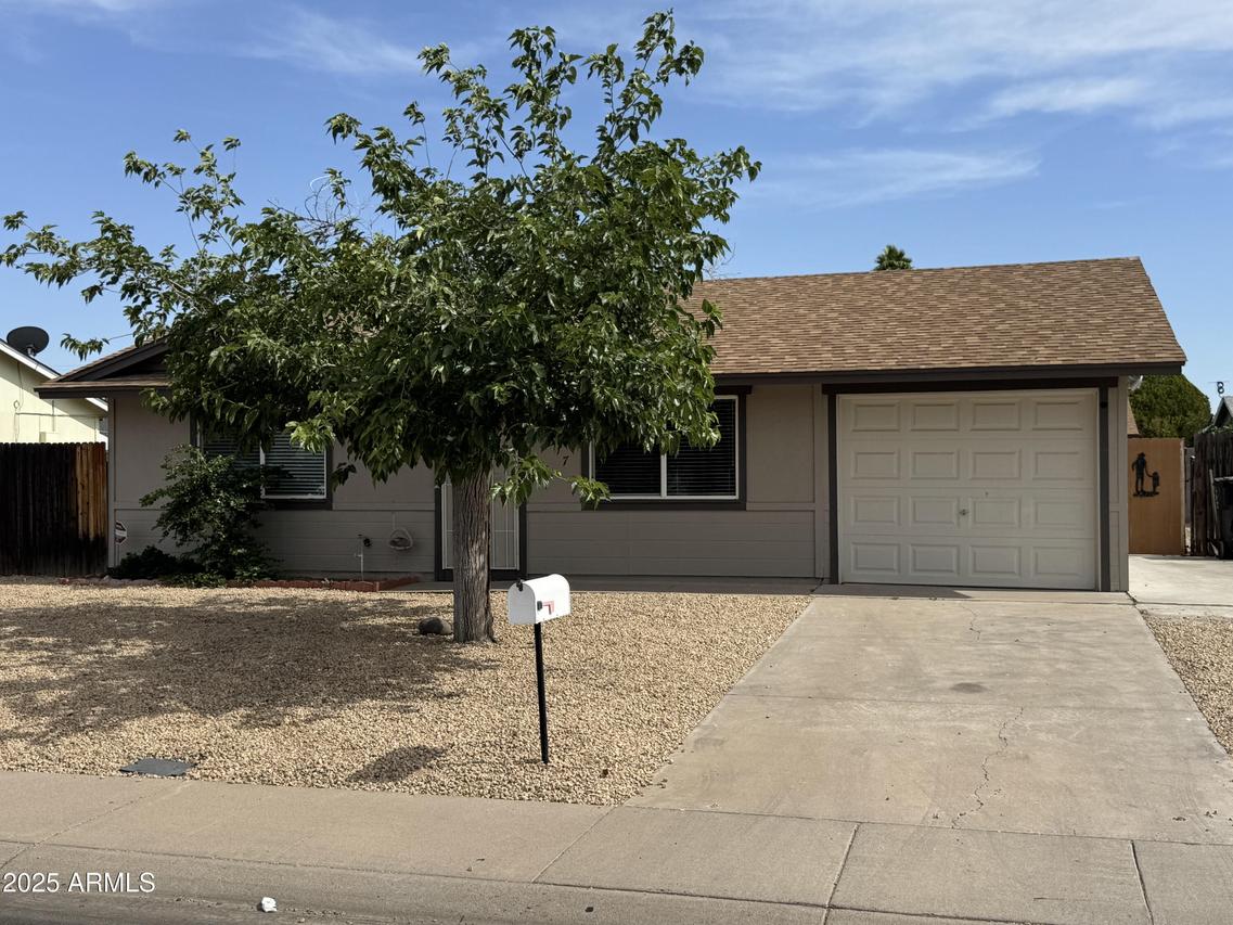 3517 E Blanche Dr., Phoenix, AZ 85032