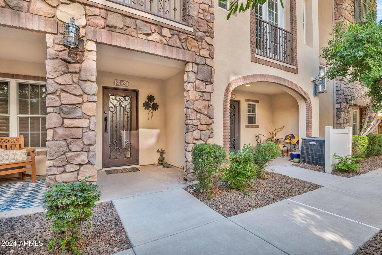 2458 E Roma Ave., Phoenix, AZ 85016