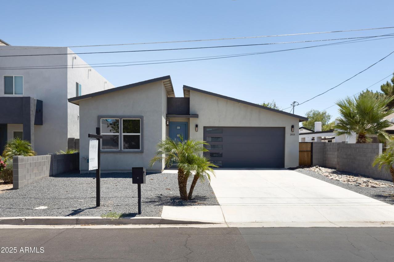 2819 N 28th Pl., Phoenix, AZ 85008