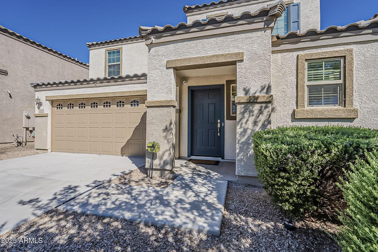 1082 W Canyonlands Ct., San Tan Valley, AZ 85140