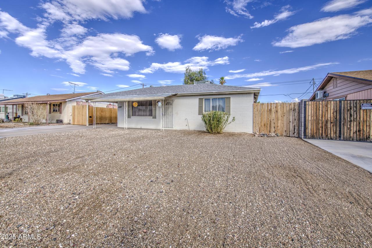 11137 W Oregon Ave., Youngtown, AZ 85363