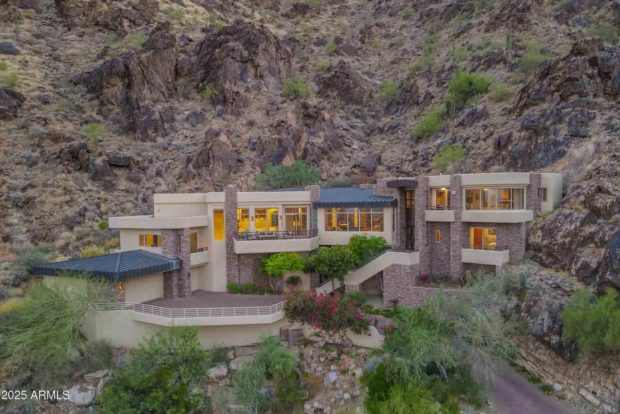 5676 E Cheney Dr., Paradise Valley, AZ 85253