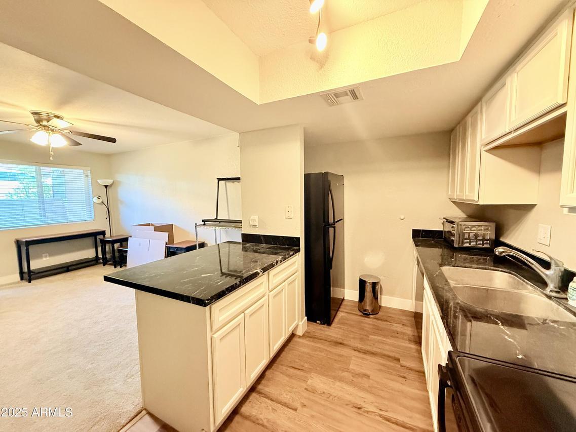 21622 N 23rd Ave. #B102, Phoenix, AZ 85027