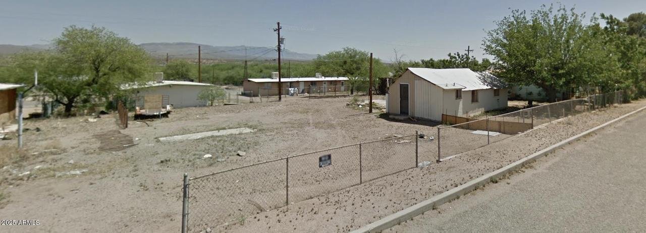 711 N San Manuel Ave. #6, Mammoth, AZ 85618