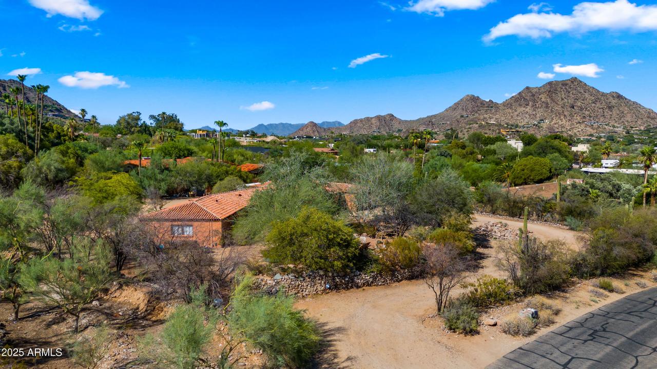 4510 E Pepper Tree Ln. #14, Paradise Valley, AZ 85253