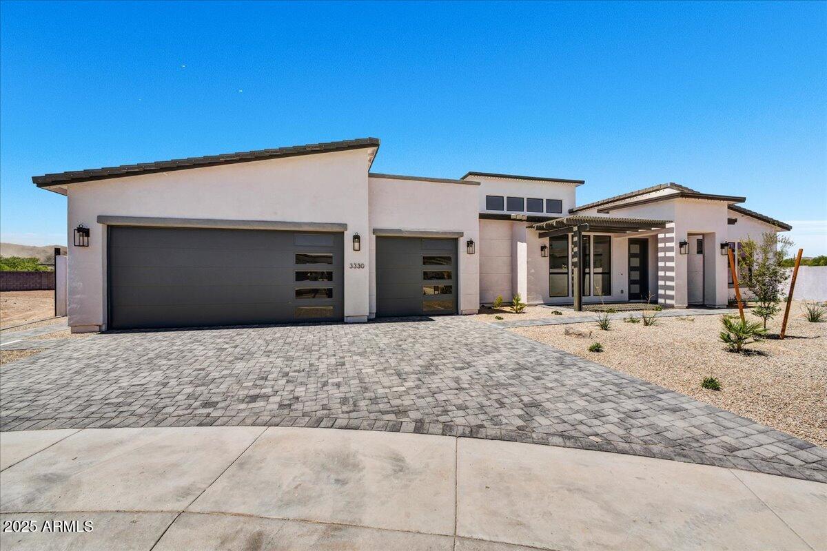 3330 W Desert Dawn Dr., Phoenix, AZ 85083