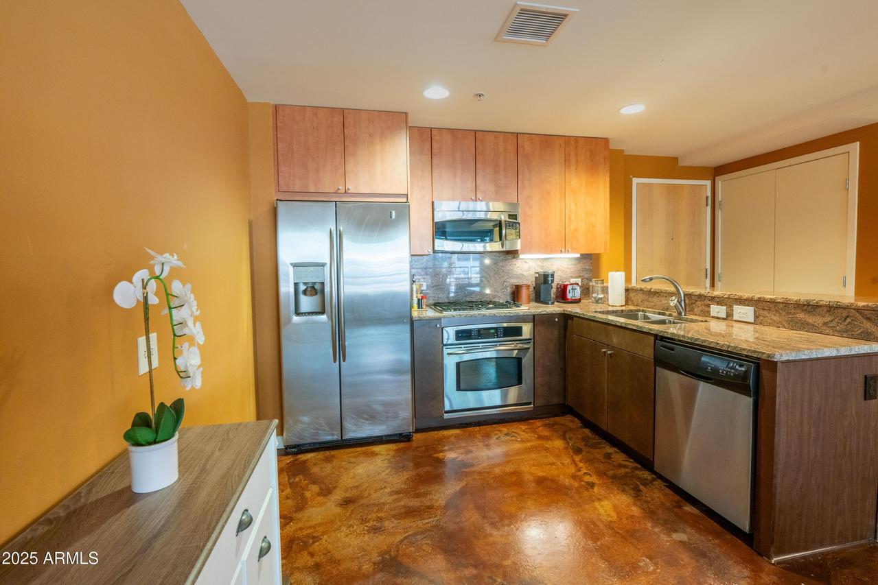 7137 E Rancho Vista Dr. #3003, Scottsdale, AZ 85251