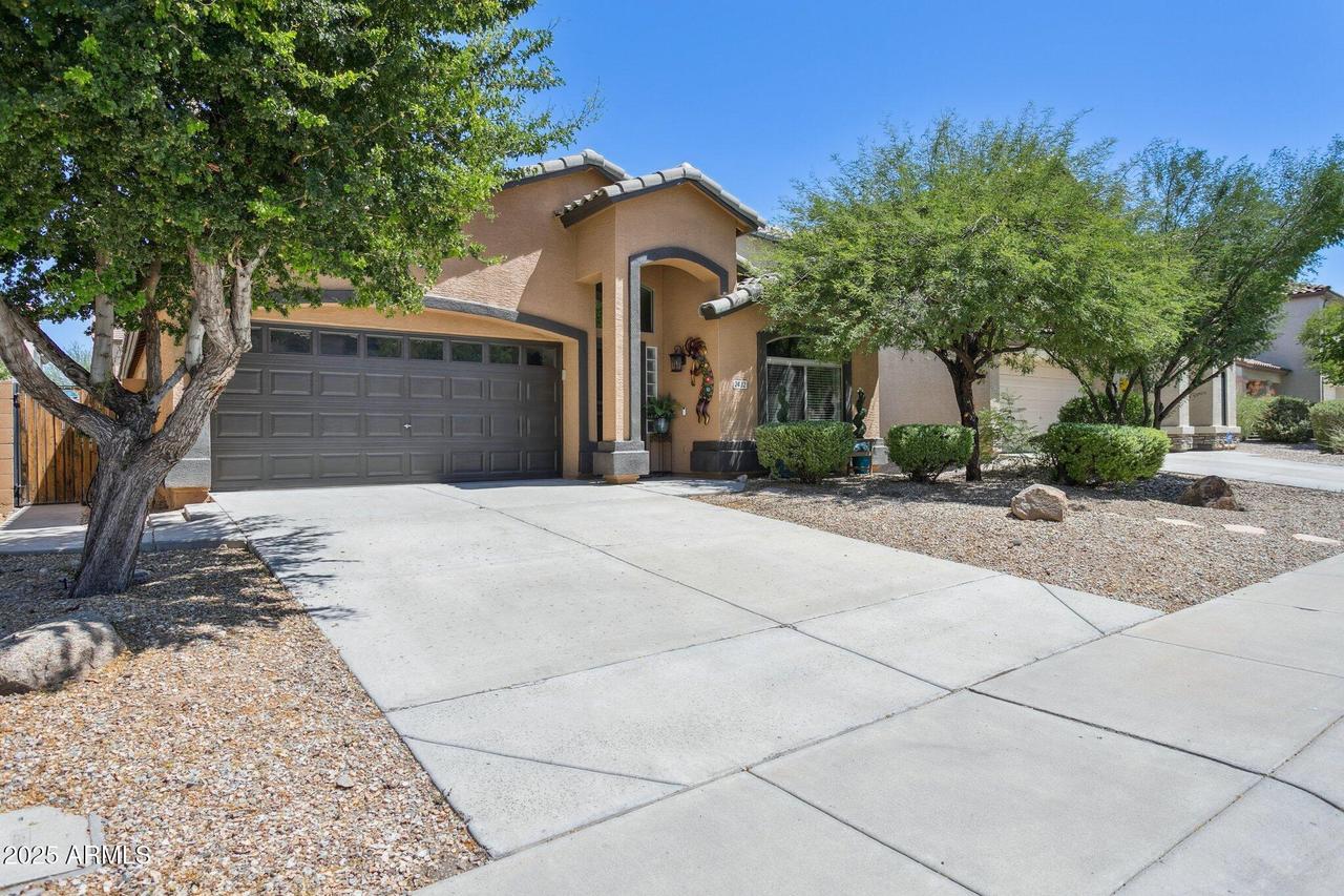 2432 W Silver Sage Ln., Phoenix, AZ 85085
