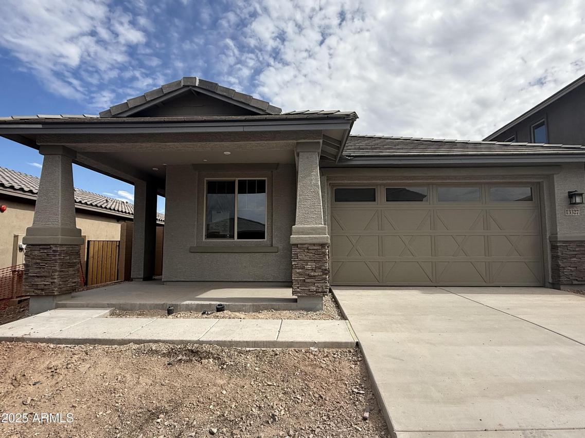 13327 W Eagle Feather Rd., Peoria, AZ 85383