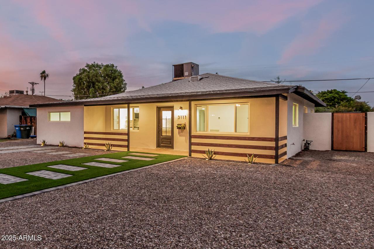 3111 N 34th St., Phoenix, AZ 85018