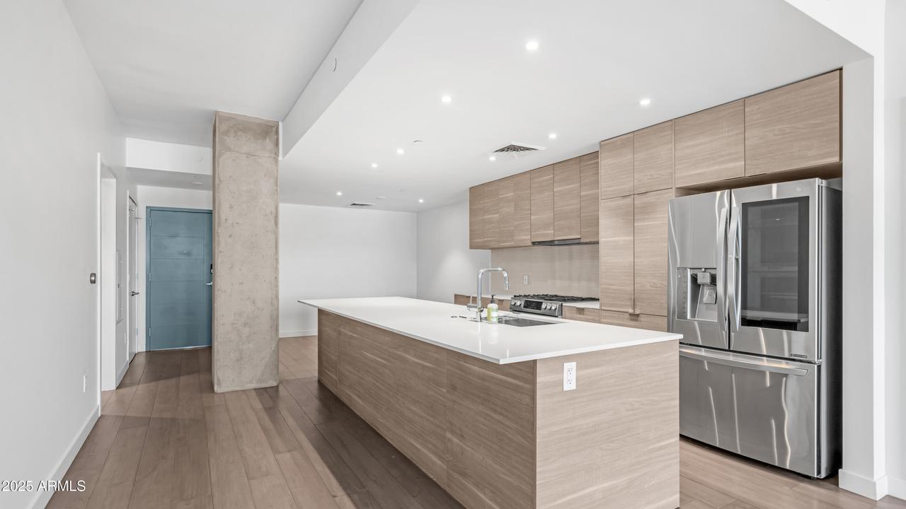 2300 E Campbell Ave. #308, Phoenix, AZ 85016