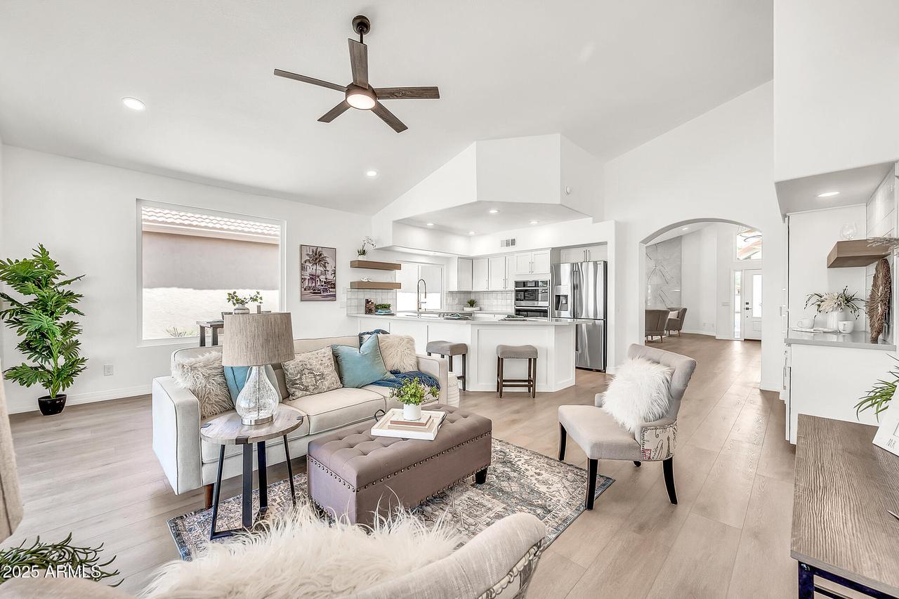 10914 E Navajo Dr., Sun Lakes, AZ 85248