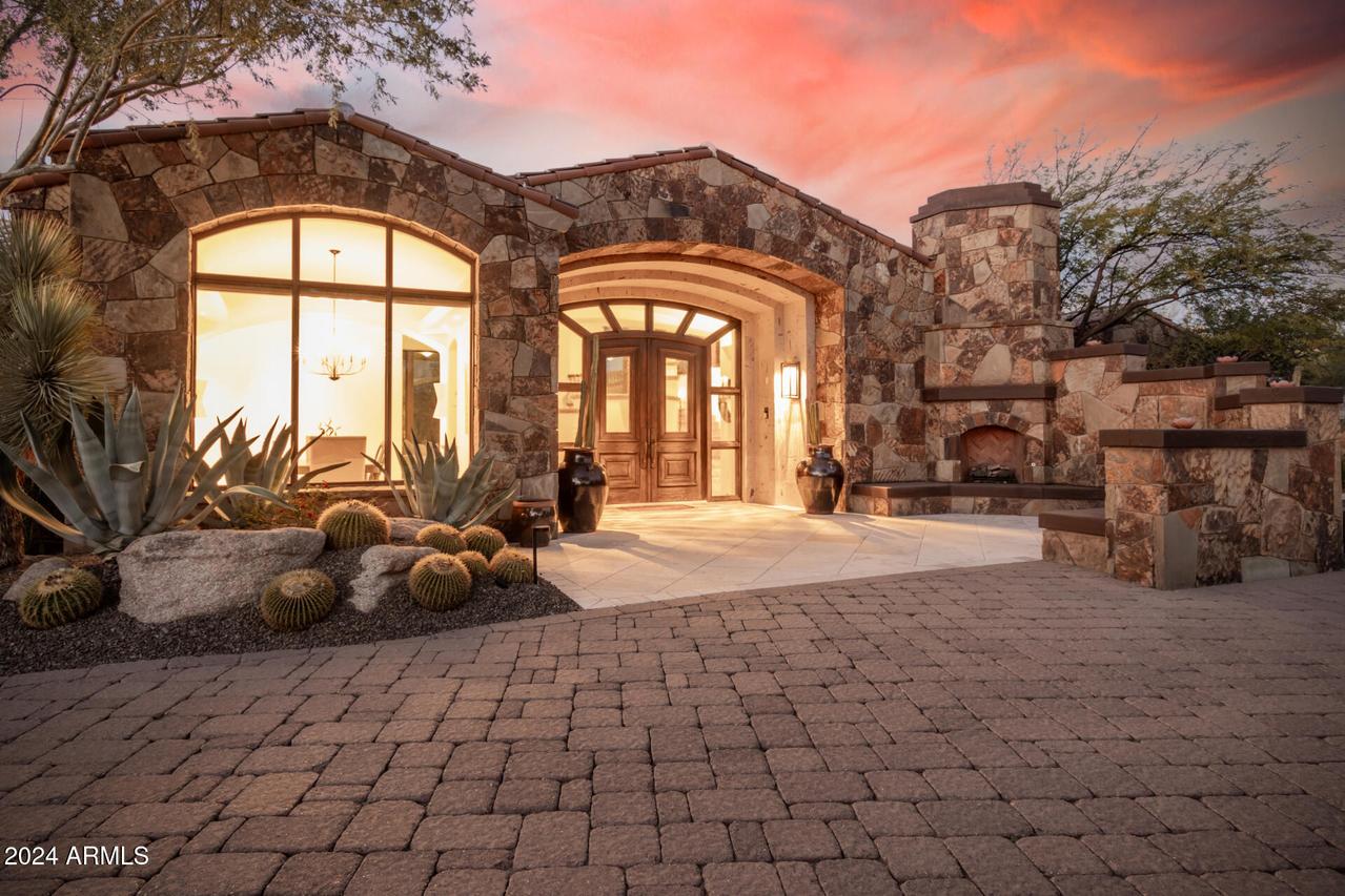 7552 E Whisper Rock Tr., Scottsdale, AZ 85266