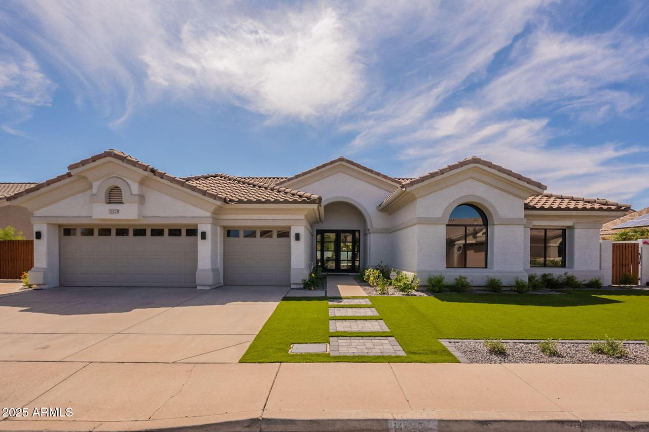 10228 N 55th Pl., Paradise Valley, AZ 85253