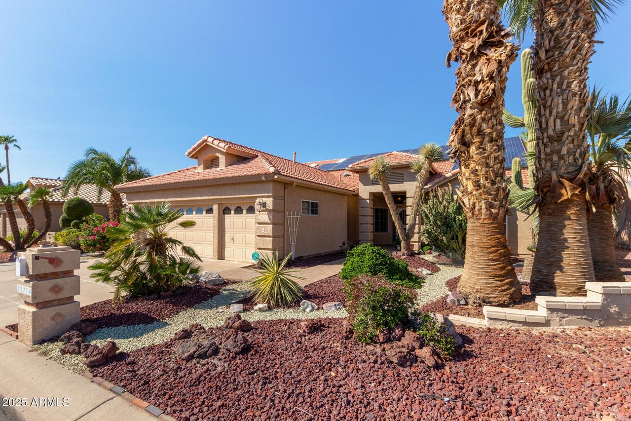 10214 E Coopers Hawk Dr., Sun Lakes, AZ 85248