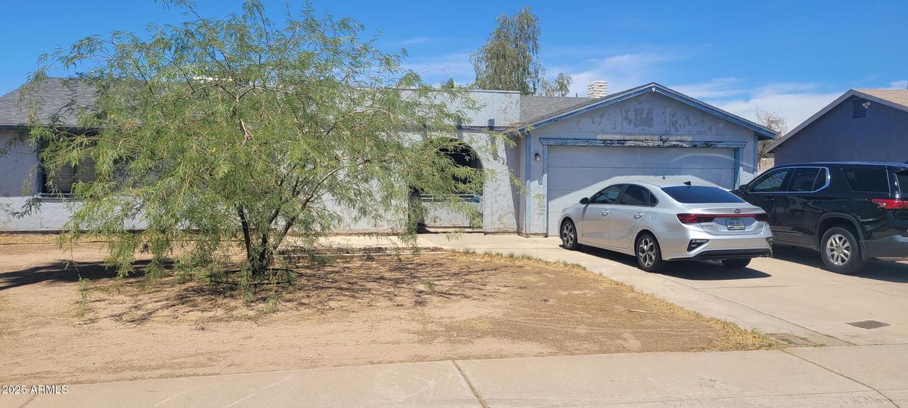 1626 N 69th Ave., Phoenix, AZ 85035