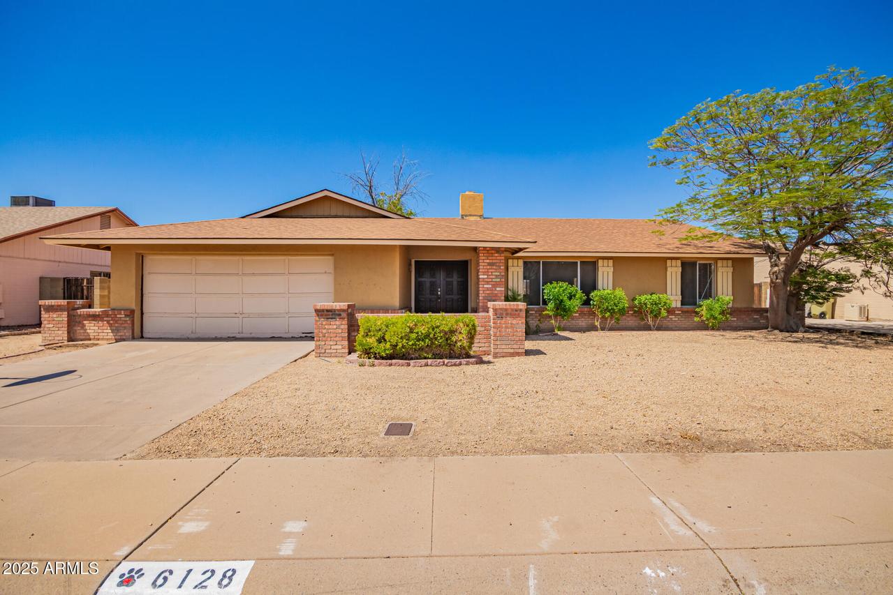 6128 W Columbine Dr., Glendale, AZ 85304