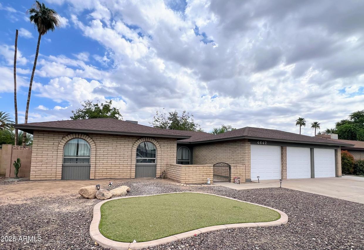 4642 W Augusta Ave., Glendale, AZ 85301