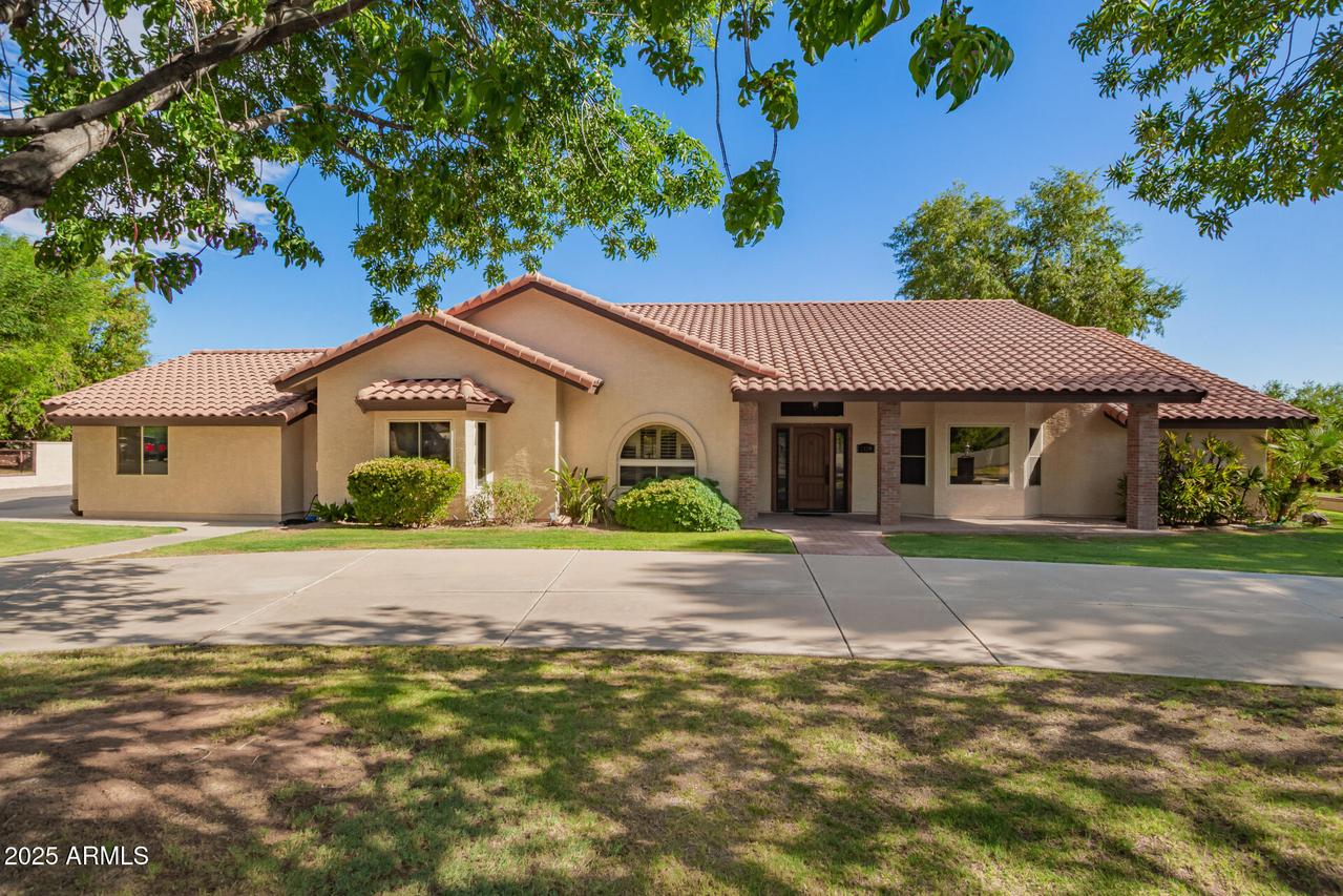 2129 E Page Ave., Gilbert, AZ 85234