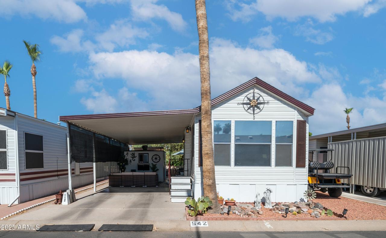 542 Rock Hound Dr., Apache Junction, AZ 85119