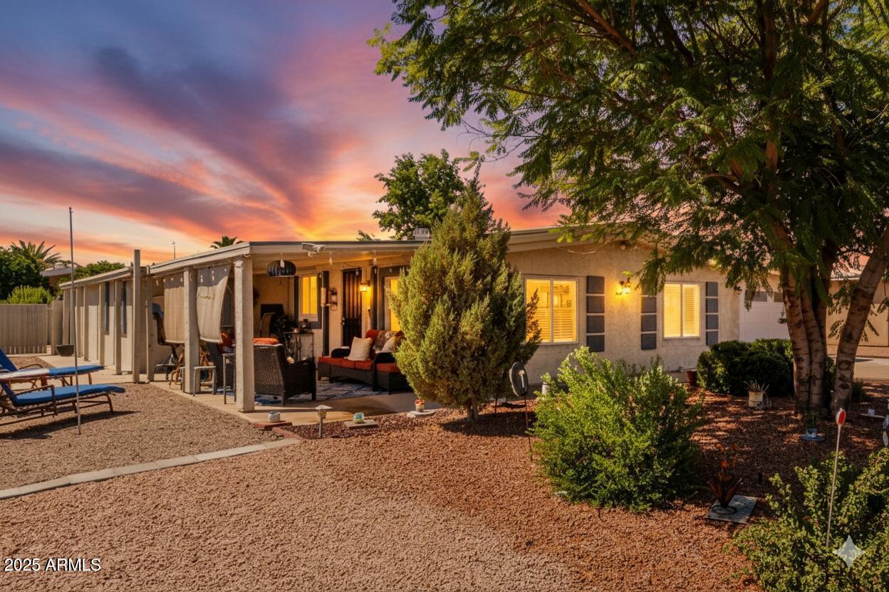 9402 E Sun Lakes Blvd., Sun Lakes, AZ 85248