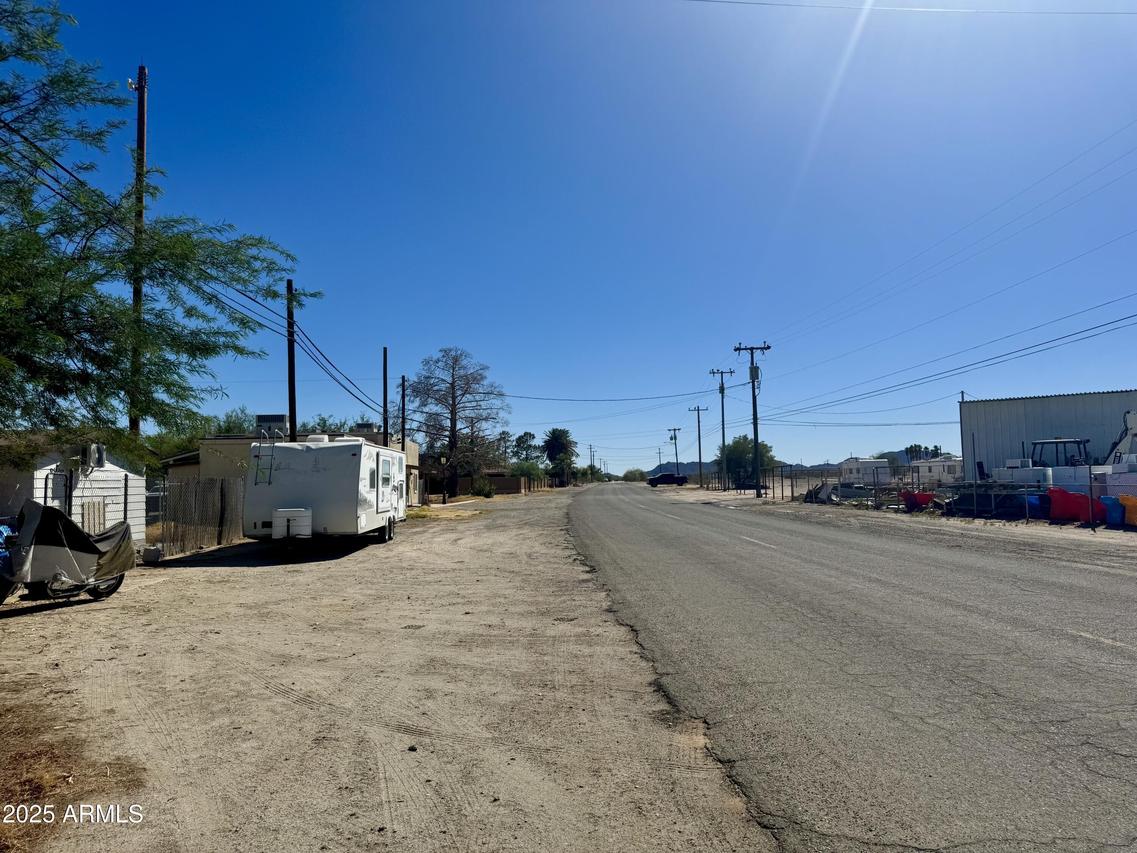 66782 Avenue B Ln., Salome, AZ 85348