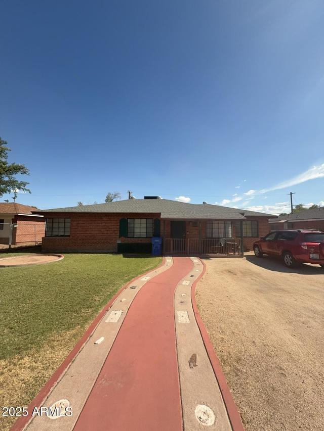 2519 E Roma Ave., Phoenix, AZ 85016