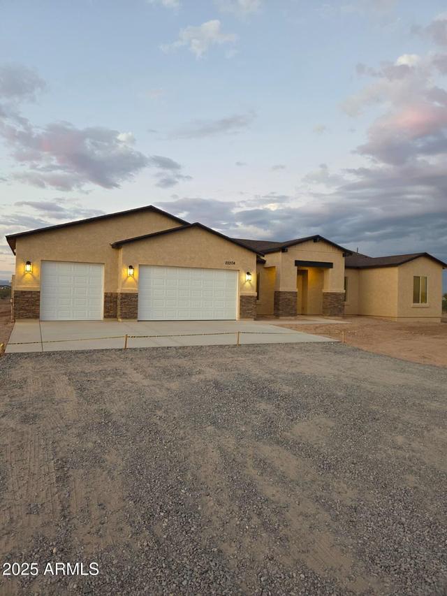 22204 W Dale Ln., Wittmann, AZ 85361