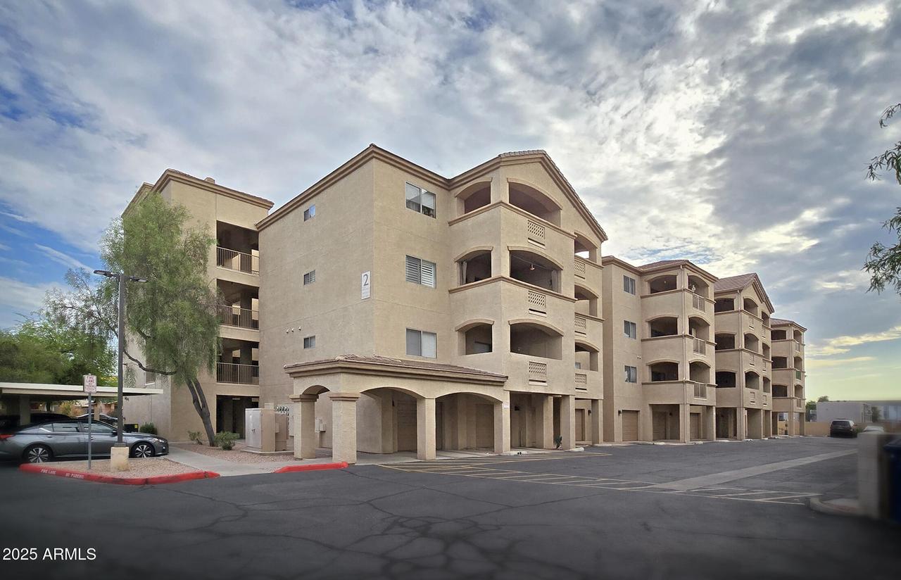 920 E Devonshire Ave. #2009, Phoenix, AZ 85014