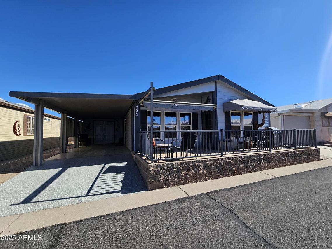 650 N Hawes Rd. #4624, Mesa, AZ 85207