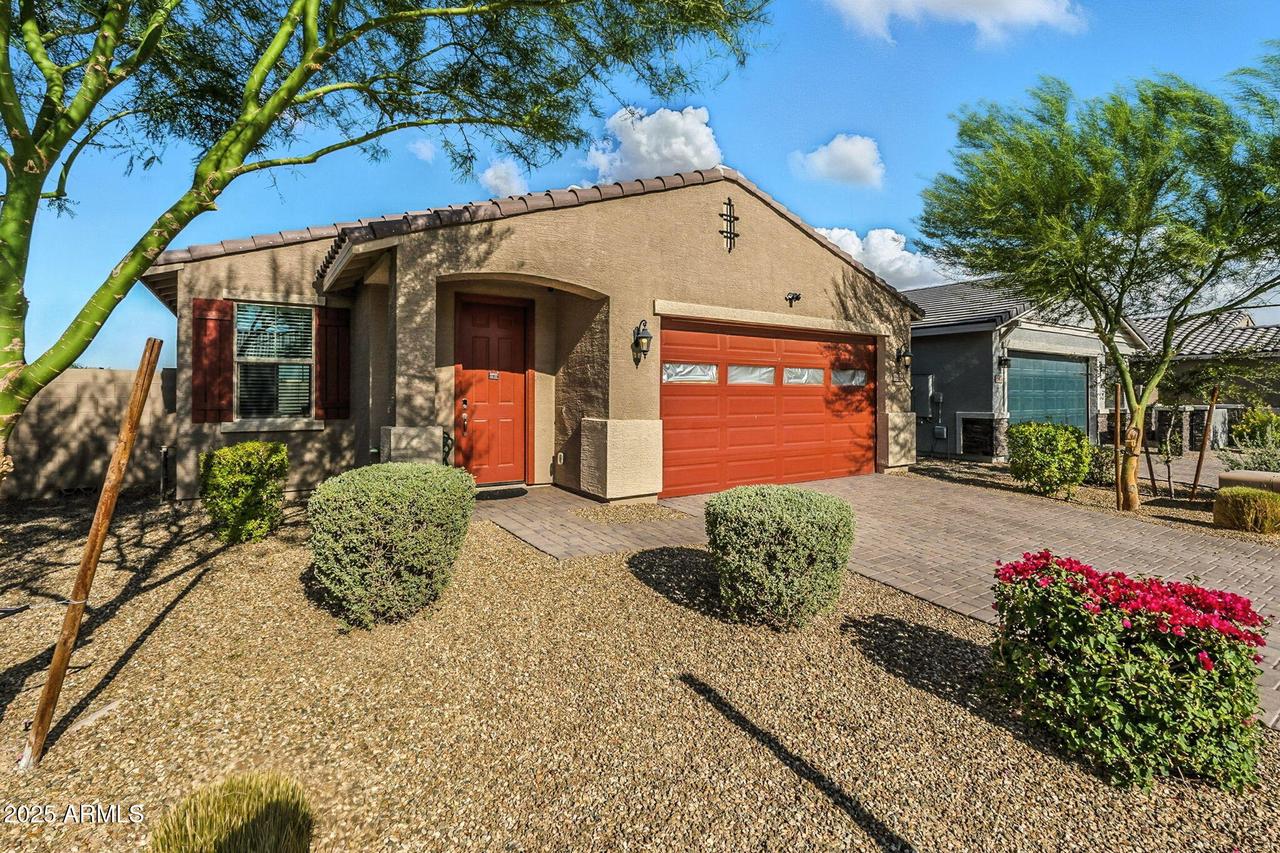 1577 S 223rd Dr., Buckeye, AZ 85326