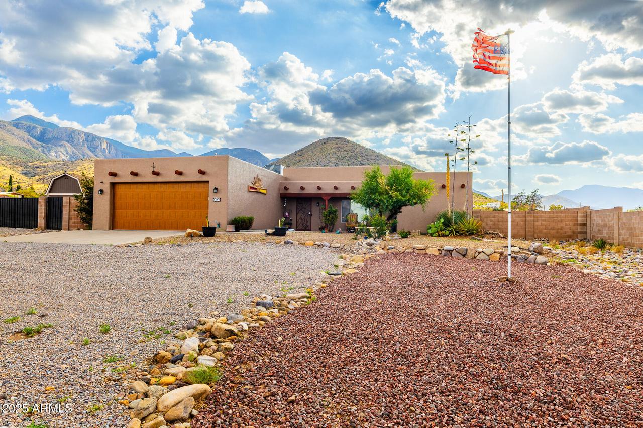 6248 S De Mello St., Hereford, AZ 85615