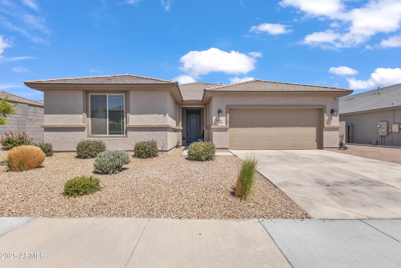 18456 W Country Club Ter., Surprise, AZ 85387