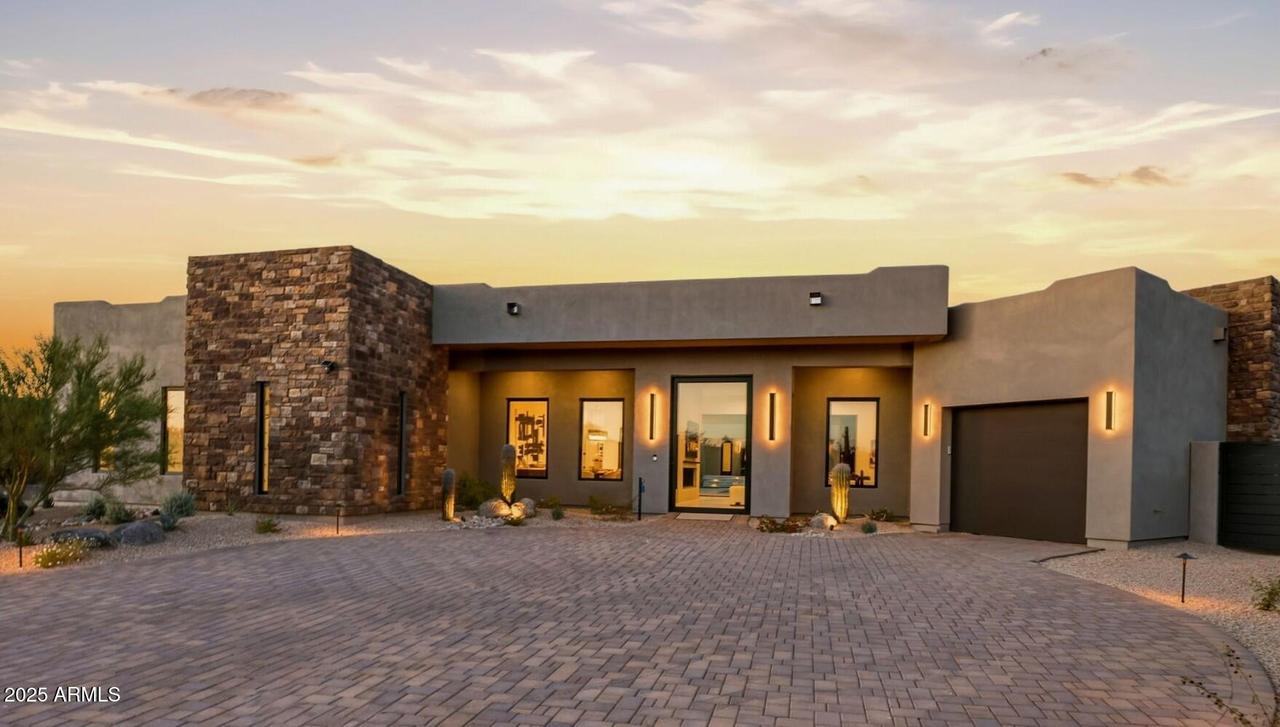 8768 E Villa Cassandra Dr., Scottsdale, AZ 85266