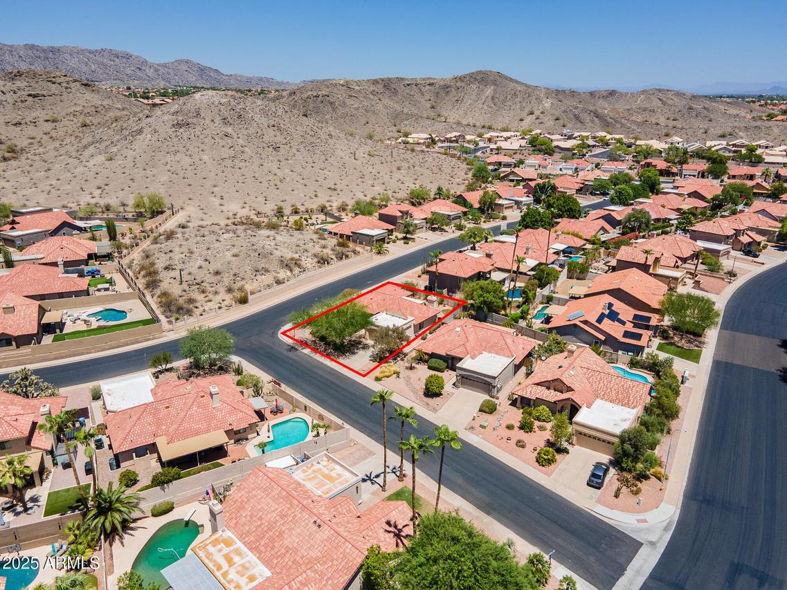 15407 S 38th St., Phoenix, AZ 85044